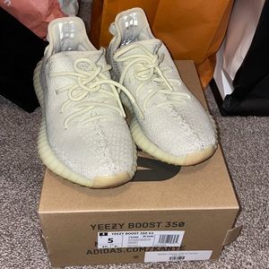 Yeezy boost 350 butter